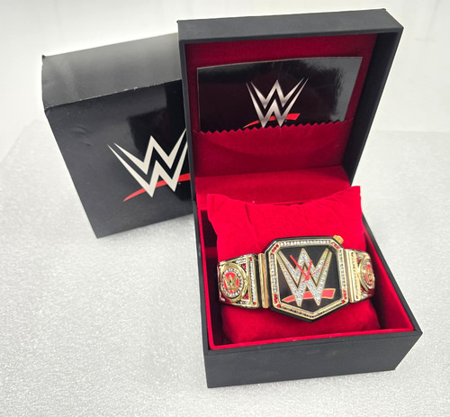 Wwe championship replica title - wwe,