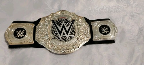 Mattel wwe world heavyweight - world,